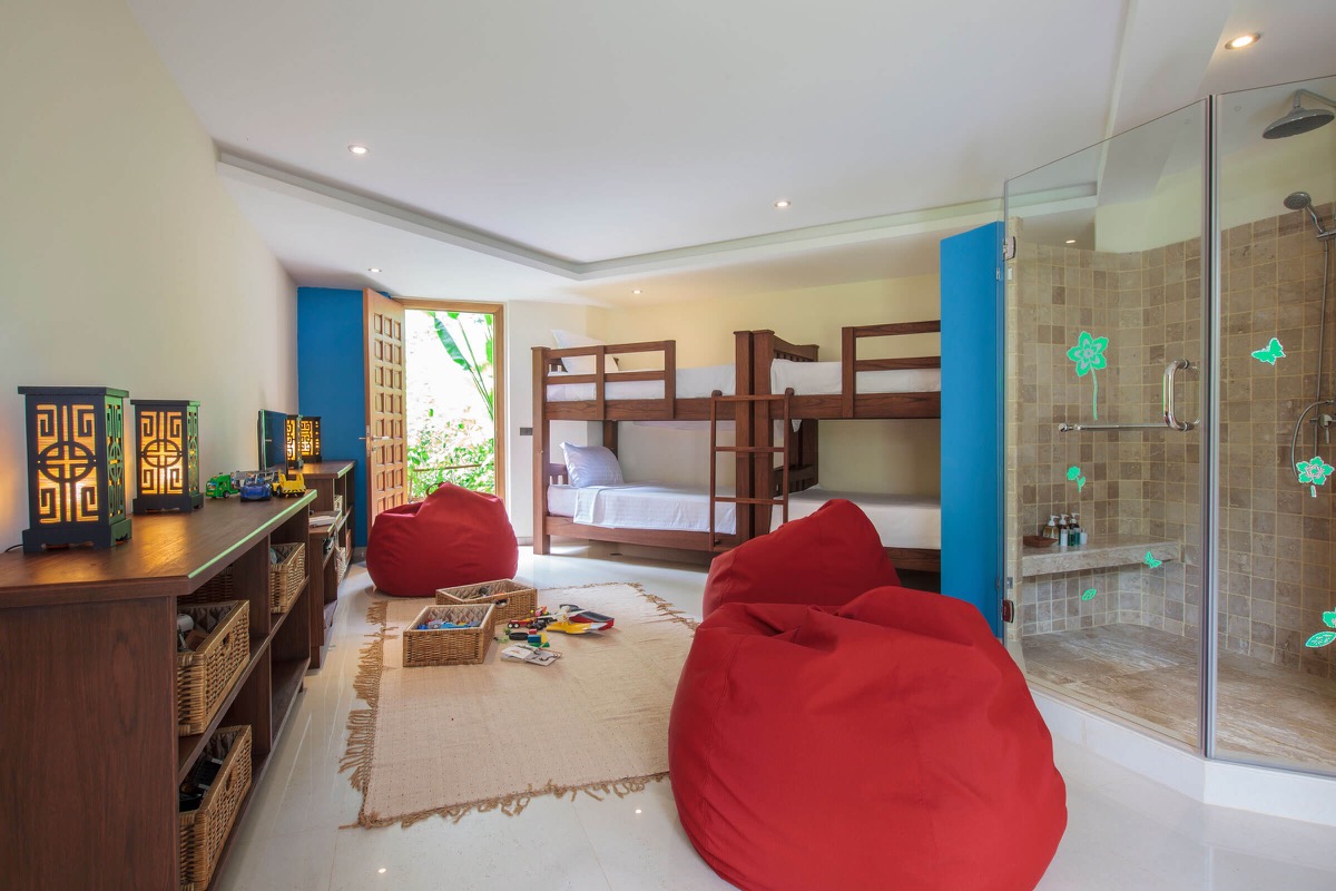 Bunk Room at Villa Kalyana